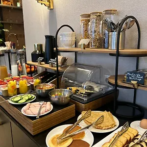 *** Hotel Eiffel Rive Gauche Francia